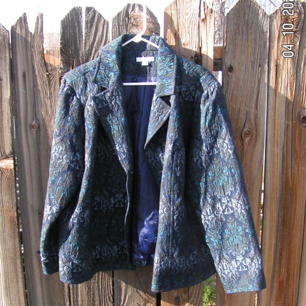 Women's jacket size 2x